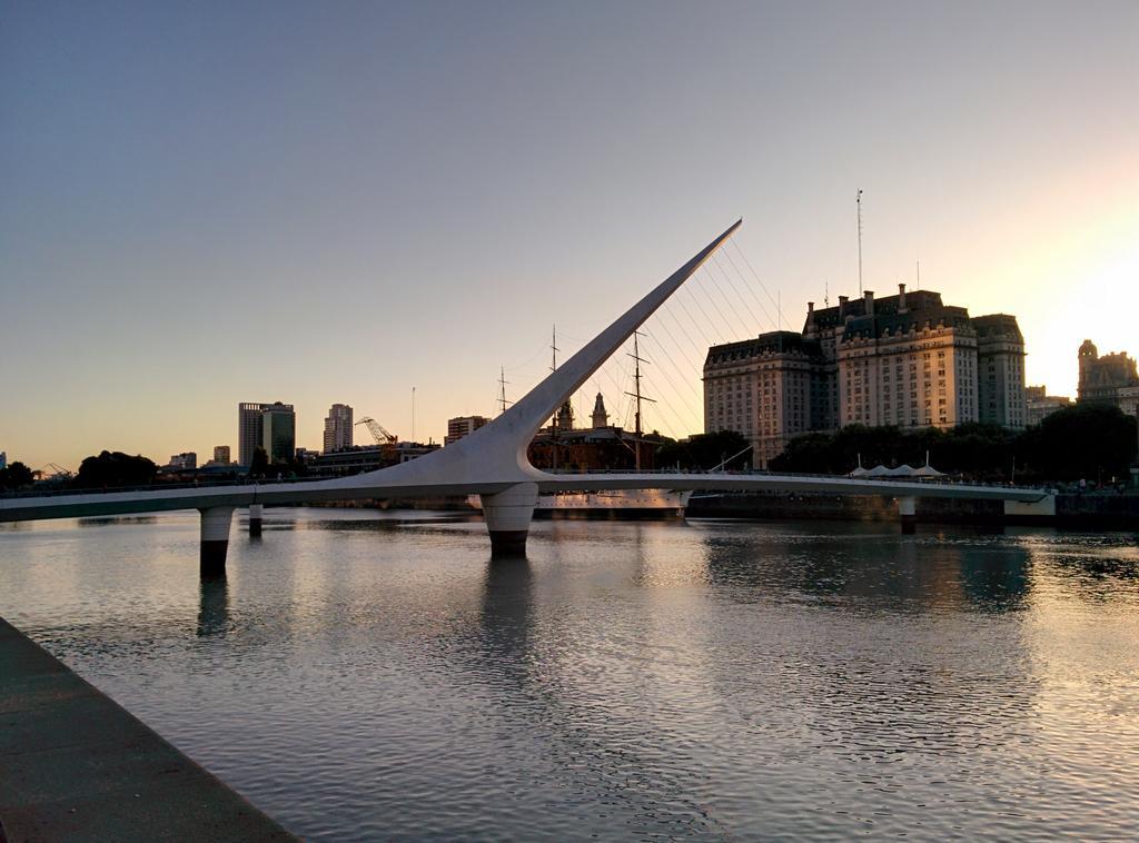 Apartamento Edificio Crucero Buenos Aires Luaran gambar
