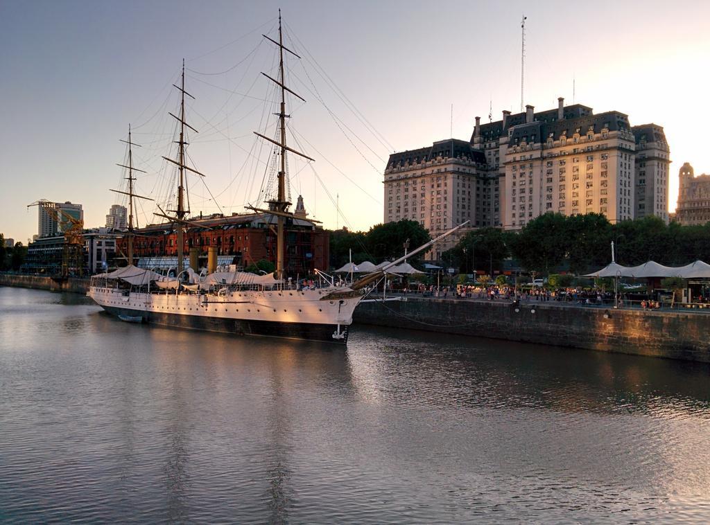 Apartamento Edificio Crucero Buenos Aires Luaran gambar